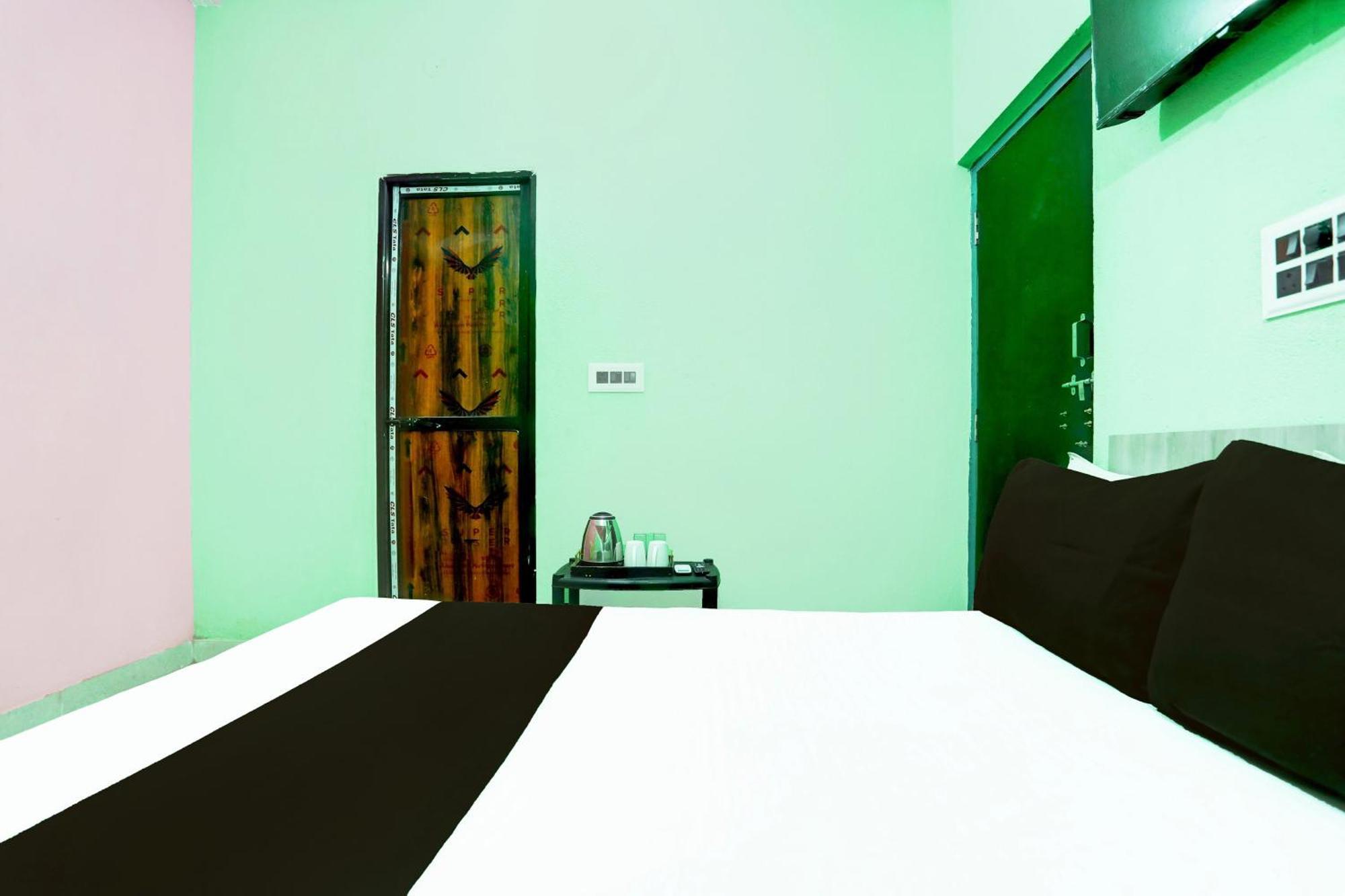 Hotel O Mochu Vatika Marriage Hall & Guest House 파트나 외부 사진