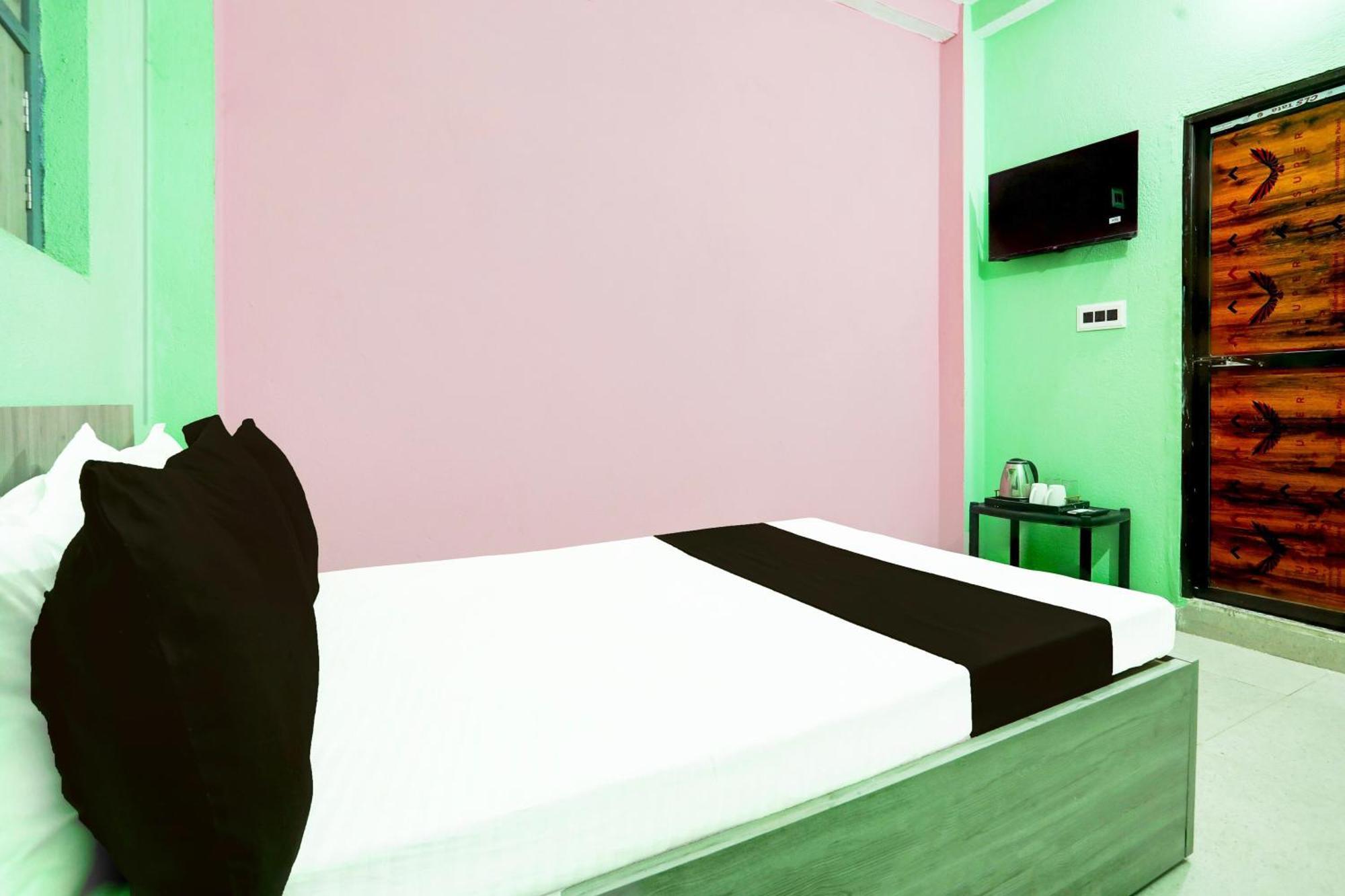 Hotel O Mochu Vatika Marriage Hall & Guest House 파트나 외부 사진